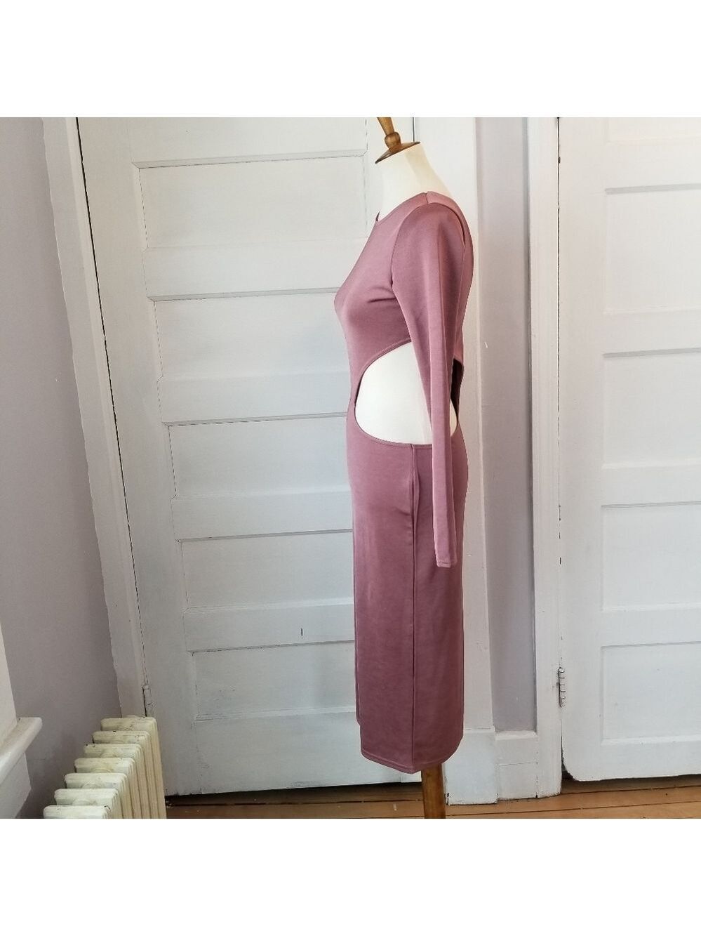 NWT Fashion Nova Show a Little Cut Out Midi Dress, Size L - Picture 9 of 14